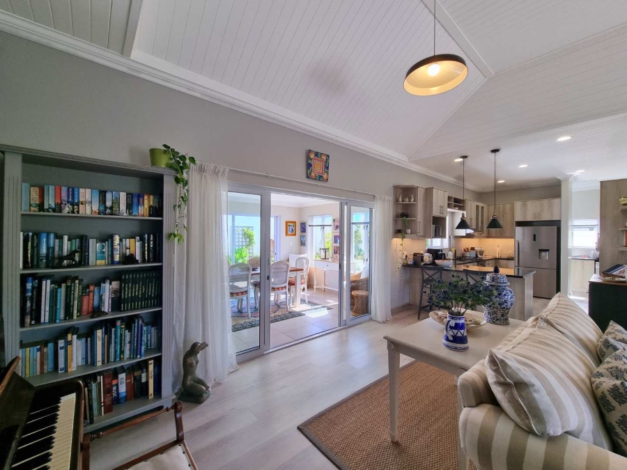 3 Bedroom Property for Sale in Westcliff Western Cape